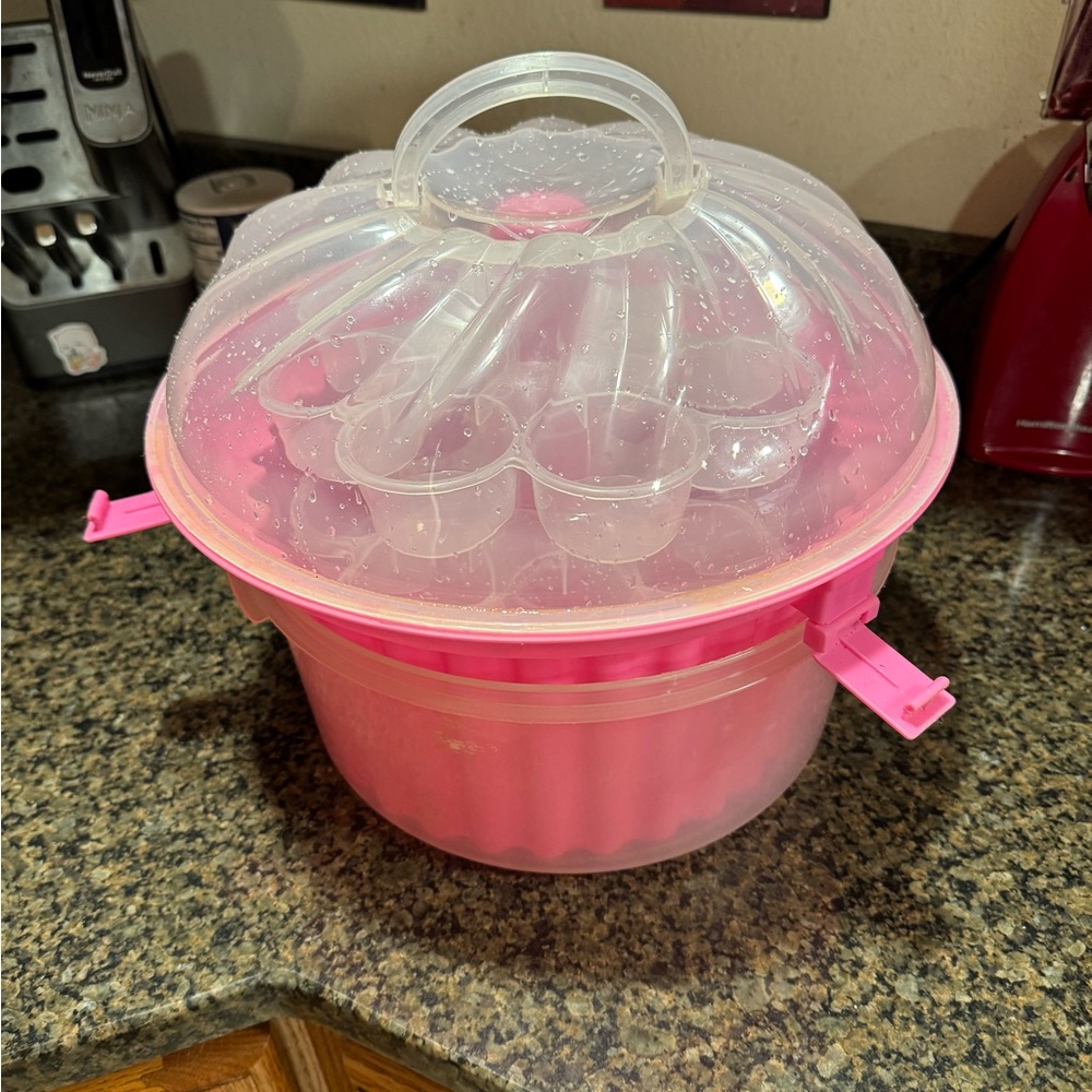 Pink Cupcake Carrier with Clear Lid